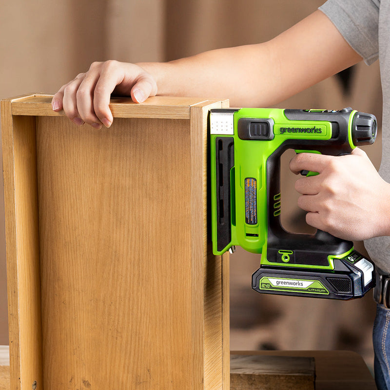 24V Akkuschrauber + Tackerpistole Set