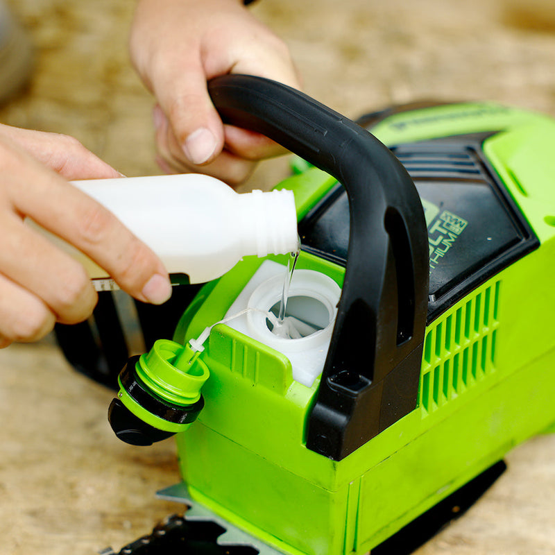 40V Kettensäge 40cm 1,8 kW - 2x 2Ah Akkus