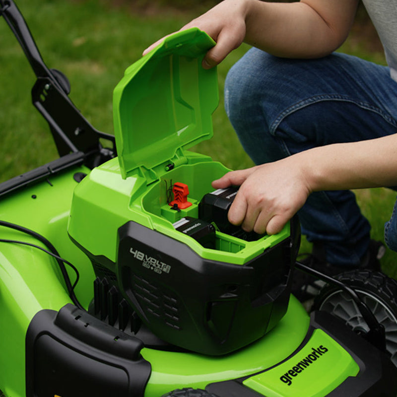 48V (24V x 2) Rasenmäher 46cm mit Radantrieb - 2x 4Ah Akkus