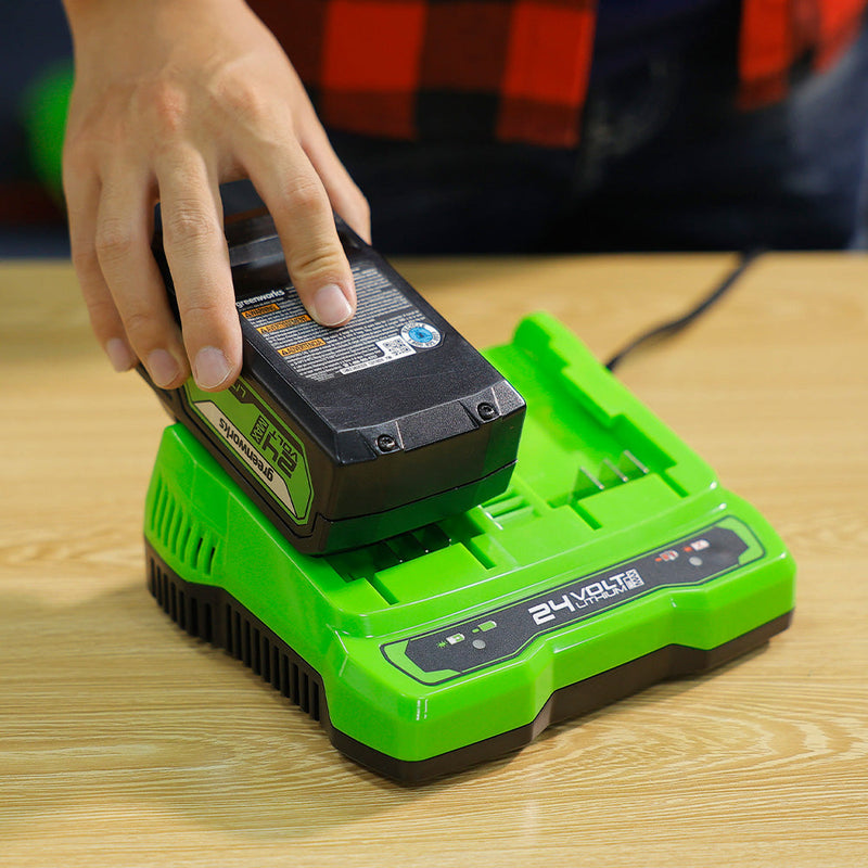 24V Starter Kit 2x4Ah Akkus + Doppelladegerät